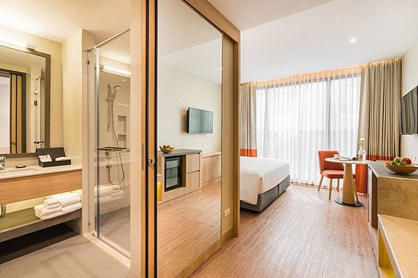 Premier Room_2.jpg