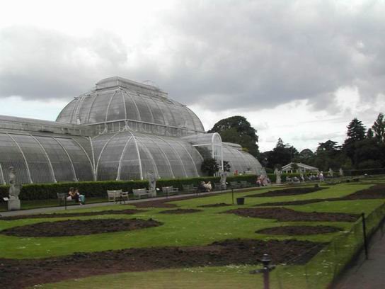 RoyalBotanicGardens_UK_01.jpg