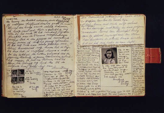 Diary_Anne-Frank-Netherlands_01.jpg