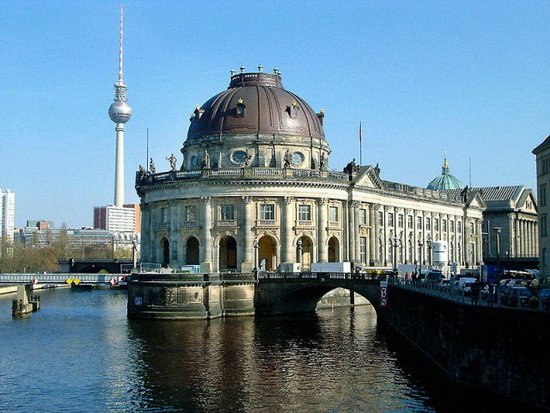 Museumsinsel_Berlin_Germany_02.jpg