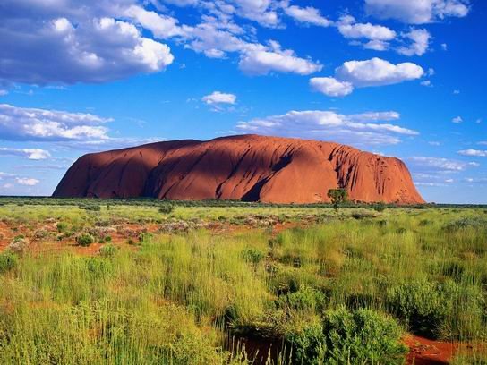 Uluru-kata-Tjuta_Australia_05.jpg