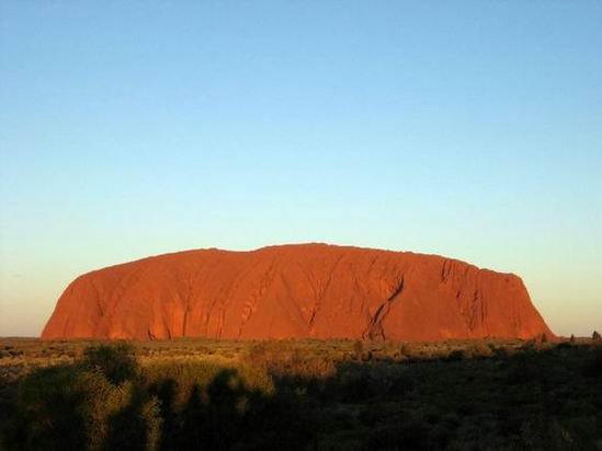 Uluru-kata-Tjuta_Australia_03.jpg