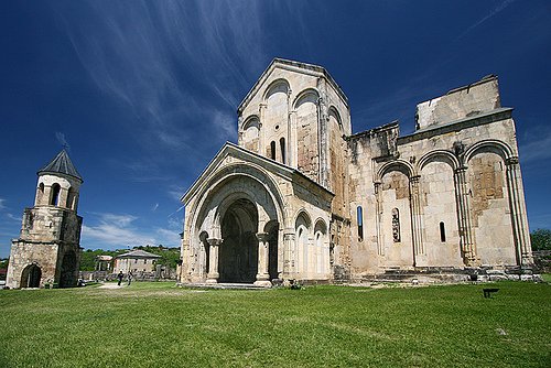 BagratiCathedral_Georgia_1001.jpg