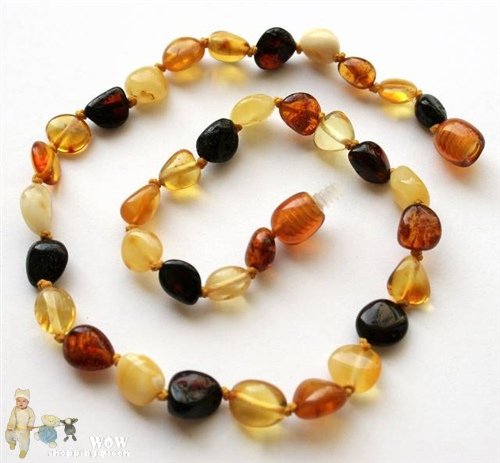 AMBER-TEETHING-NECKLACE-2