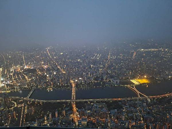1131115-4晴空塔