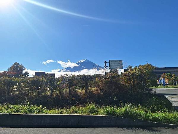 1131117-1富士山LAWSON