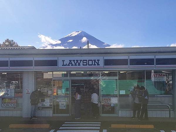 1131117-1富士山LAWSON