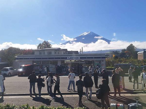 1131117-1富士山LAWSON