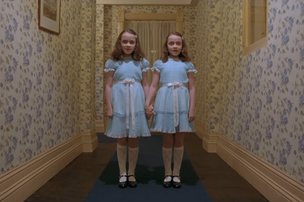 (1980) The Shining (The Twins) Screenshot 1