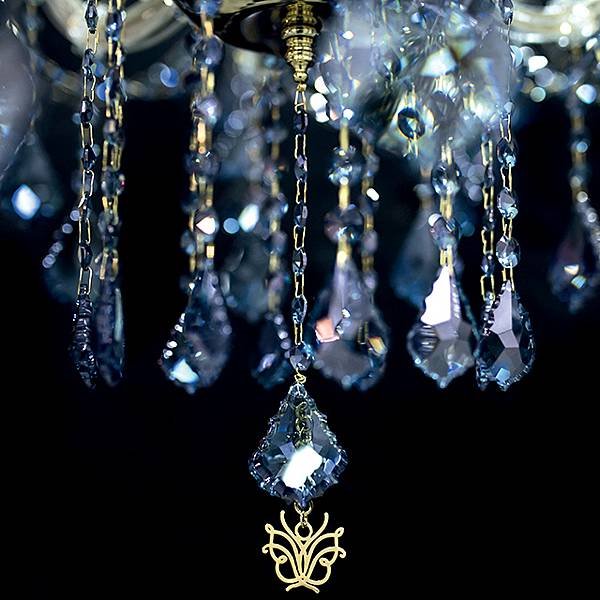 1810B03_chandelier_murano_glass_pacific_blue_crystal_pendants_detail_collection_spiga_bebyitaly_640x640.jpg