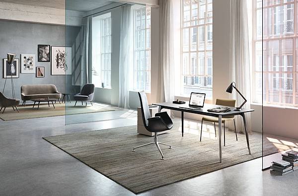 WK-Keypiece_Management_Desk-0011-H.jpg