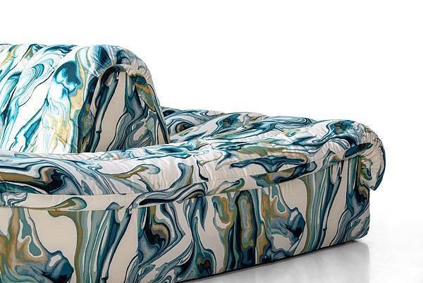 ds-602_sofa_kundenstoff-osmosis_8536_1.jpg