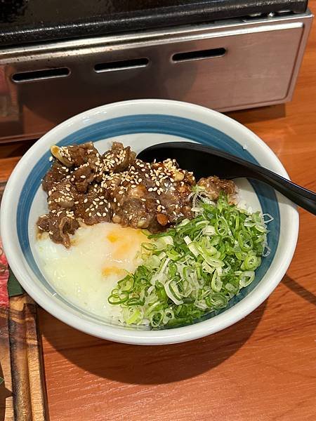 超長燒肉30公分長一人獨享，小泉SHIVA一人前燒肉專門店