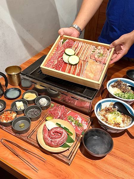 超長燒肉30公分長一人獨享，小泉SHIVA一人前燒肉專門店