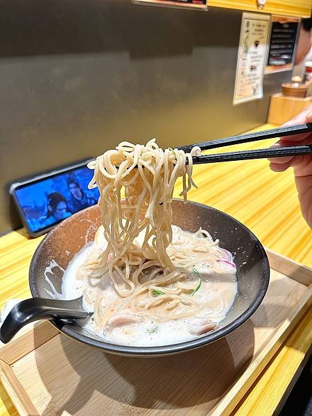 泡沫系雞白湯拉麵～らーめん天満 拉麵天滿