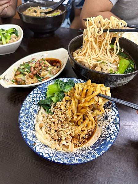 全台首創甜水麵～蜀香居川味館