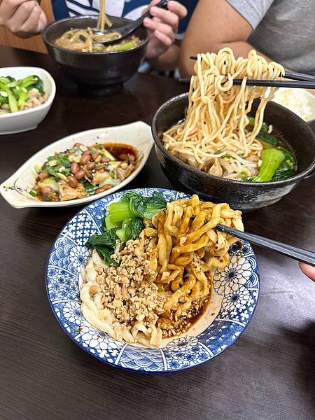 全台首創甜水麵～蜀香居川味館