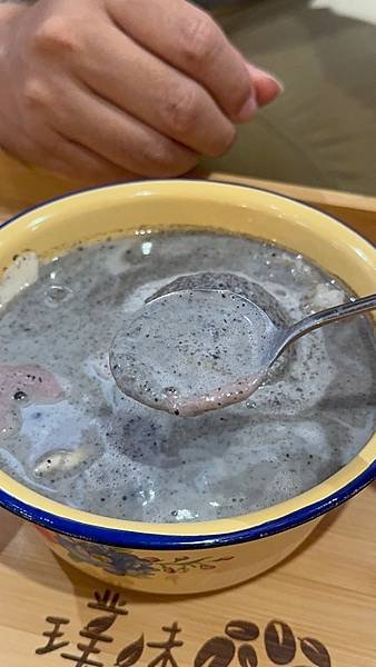黃埔新村注入新活力～榕樹下璞味綿綿冰