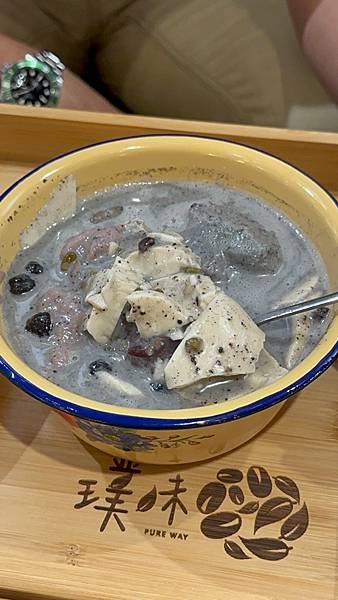黃埔新村注入新活力～榕樹下璞味綿綿冰