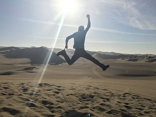 Sandboarding, Huacachina