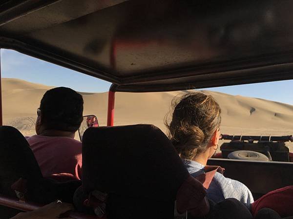 Sandboarding, Huacachina