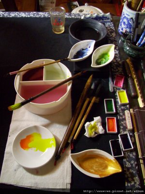 畫到一個&quot;杯&quot;盤狼藉
