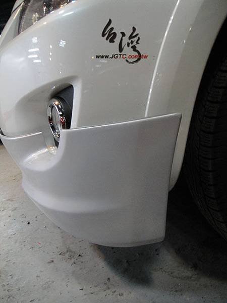 RAV-4日規前下巴-05