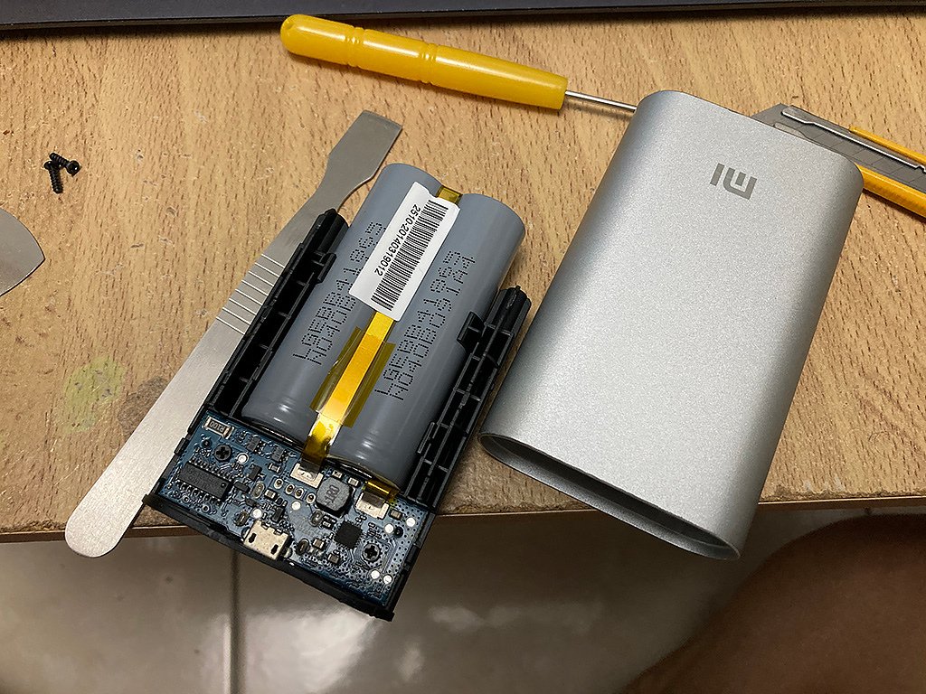 mi5200mAh_08.JPG