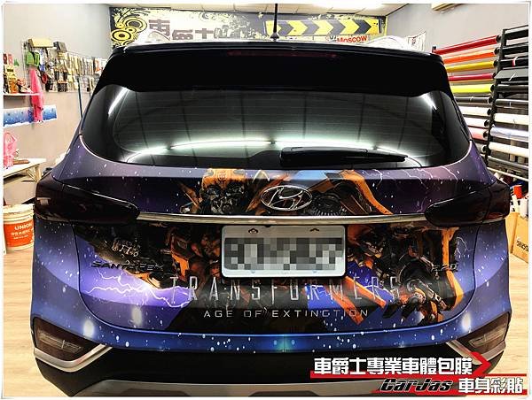 HYUNDAI SANTA FE 山土匪 客製化變形金剛全車車身彩貼、高亮黑車頂＆後視鏡、車燈燻黑改色包膜