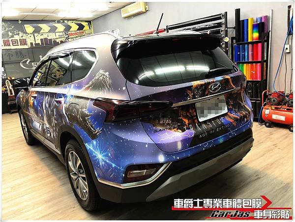 HYUNDAI SANTA FE 山土匪 客製化變形金剛全車車身彩貼、高亮黑車頂＆後視鏡、車燈燻黑改色包膜