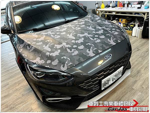 車爵士車體包膜車身彩貼-FORD FOCUS 黑迷彩引擎蓋彩貼