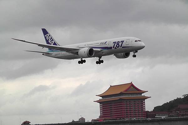 S1630026.jpg