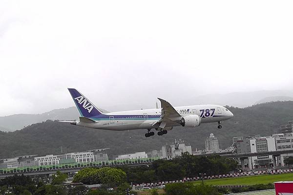 S1630028.jpg