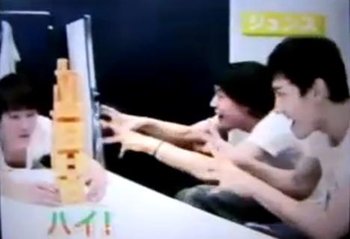 Bee TV MOOLOG 9
