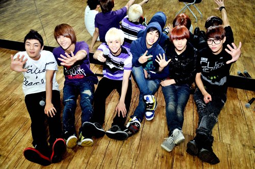 B2ST+2cglpb6.jpg