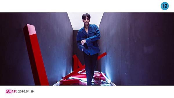 빅스(VIXX) - %5C다이너마이트%5C (Dynamite) Official M_V - YouTube (1080p) 008.jpg