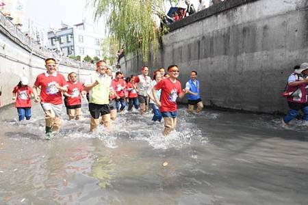 河伯帶領 八堡圳跑水秀創意_78