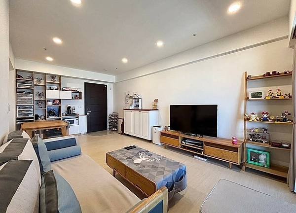 🌟京城｜圓山大院｜鳥松區｜極致景觀＋低公設｜三房全屋開窗＋平
