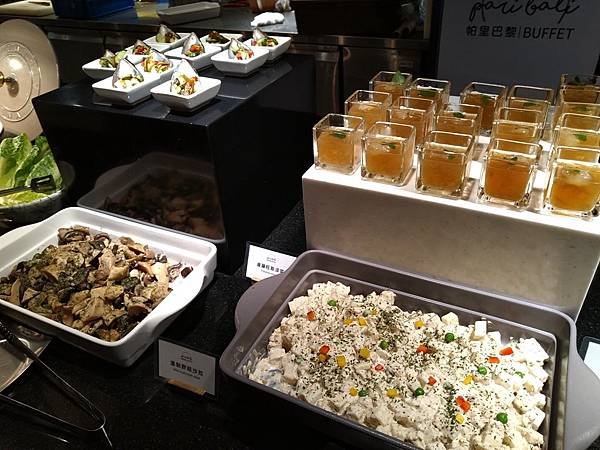 【高雄左營】 聯上大飯店帕里巴黎自助餐、原本的大八飯店、近巨