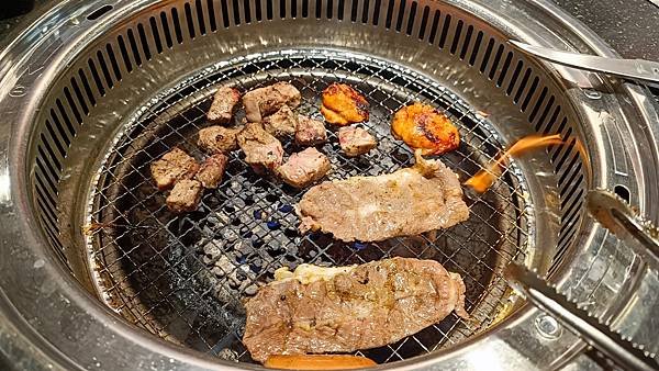 【台北萬華】 熊一燒肉、西門町高CP燒肉吃到飽、近西門站六號