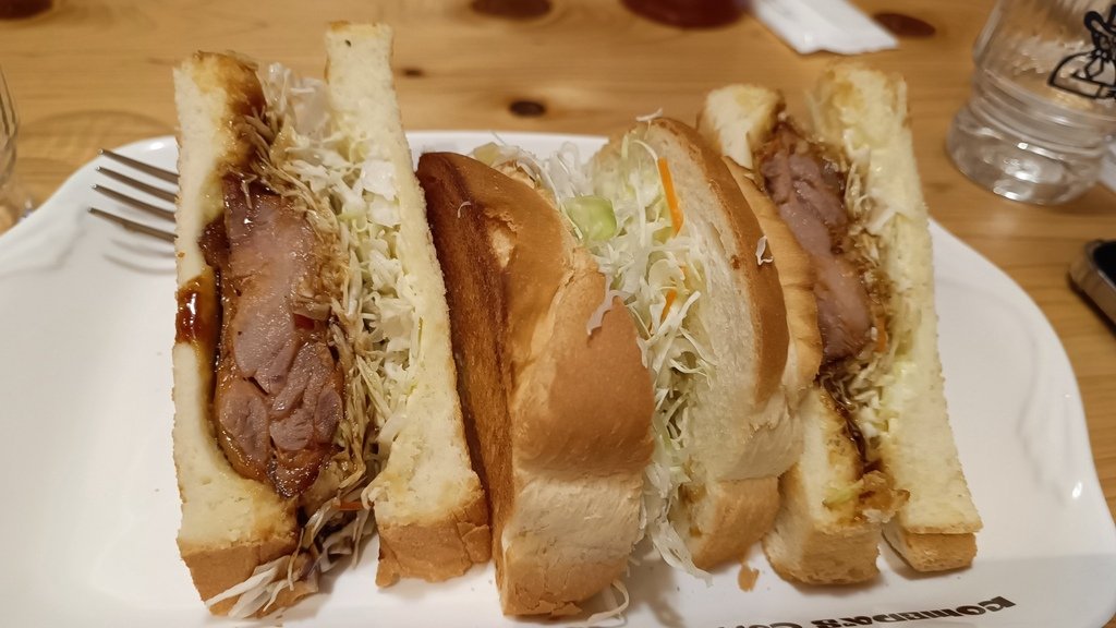 【台北中山】客美多咖啡中山店(Komeda&apos;s Coffee