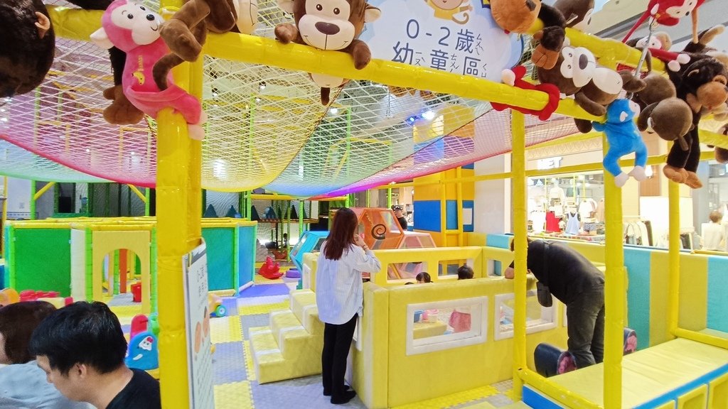 【新北土城】爬爬客親子樂園土城日月光店(Papark)、目前