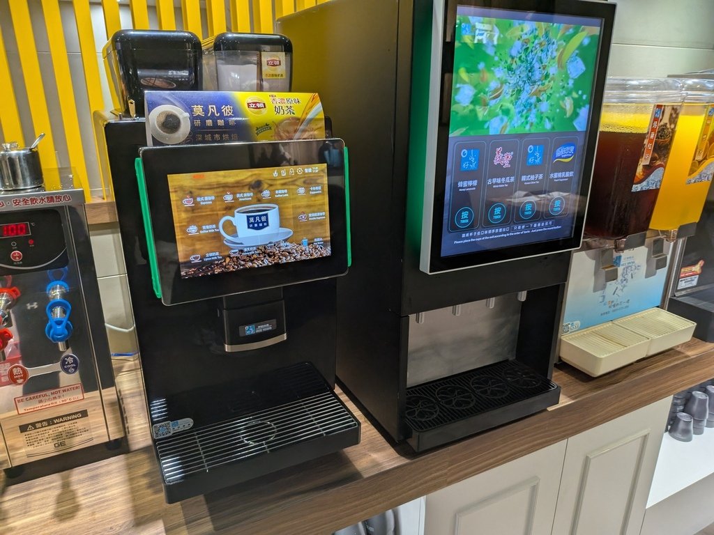【台北大安】貴族世家mini大安信義店、位在信義路與建國路交