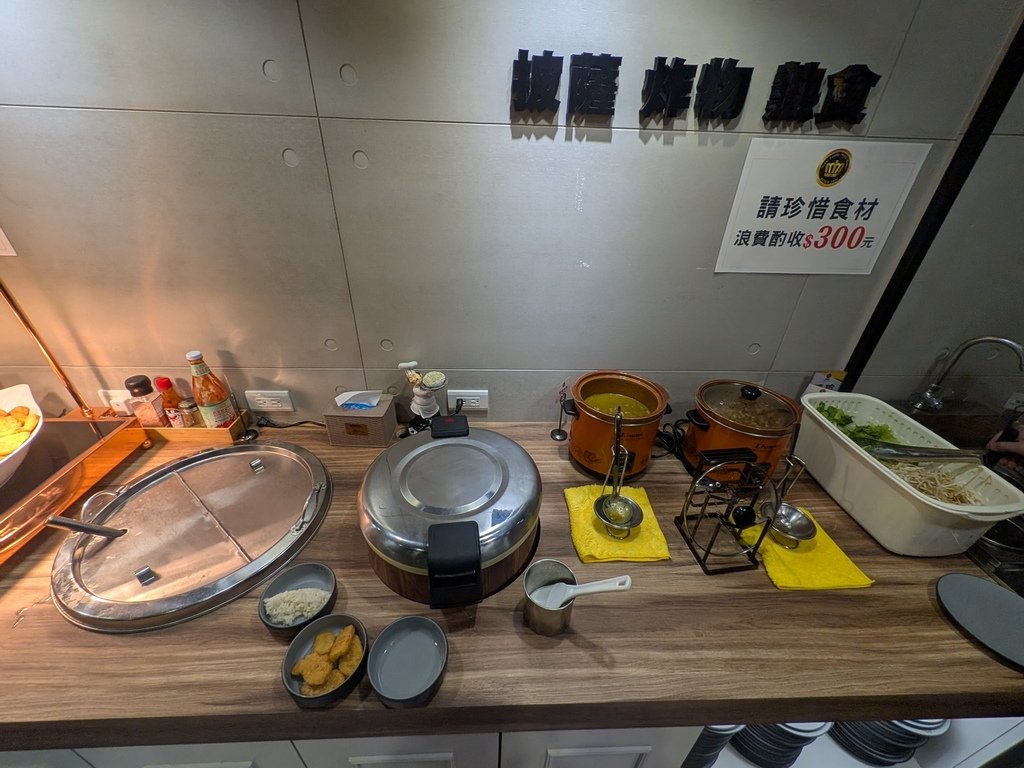 【台北大安】貴族世家mini大安信義店、位在信義路與建國路交