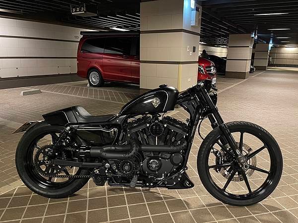 售Rough Crafts x Roadster -