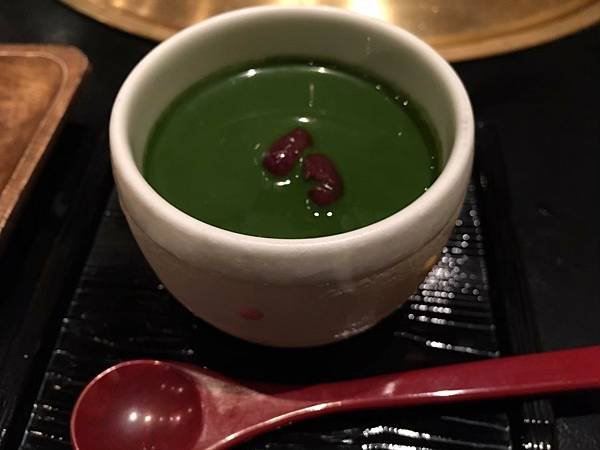 LINE_ALBUM_0520-0524狐狸開水京都大冒險_241201_228.jpg
