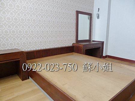 P1100487 (2)