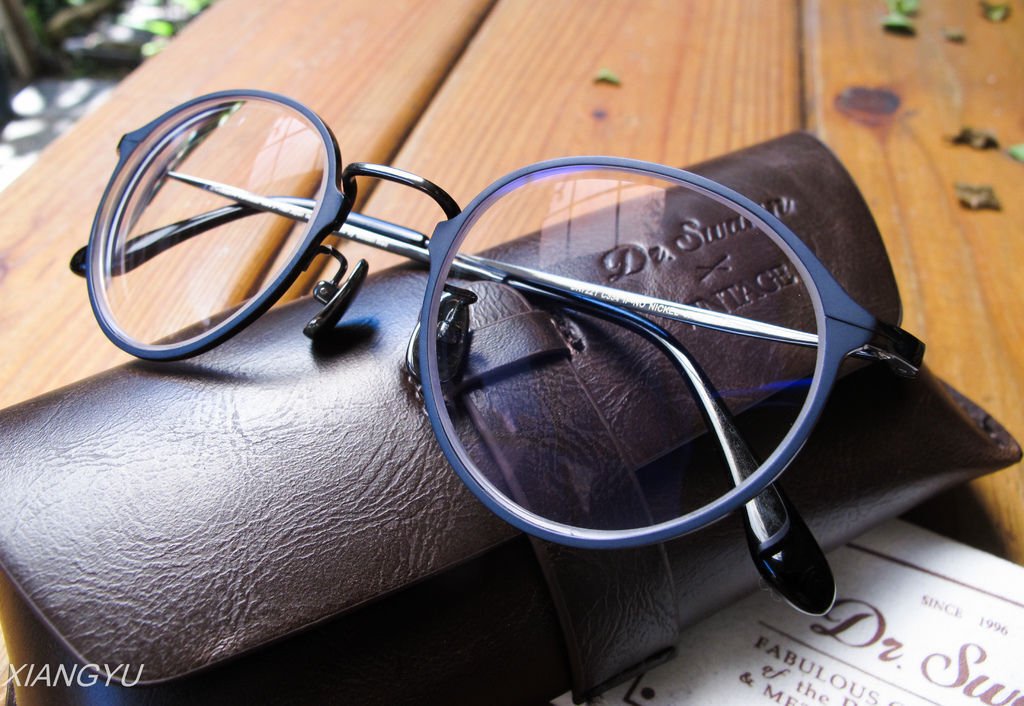 glasses (2 - 5).jpg