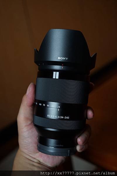 SONY-FE24240-008.JPG