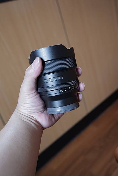 SONY14F1.8GM_012.JPG